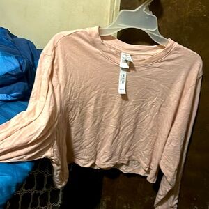 Pink long sleeve crop top t shirt material